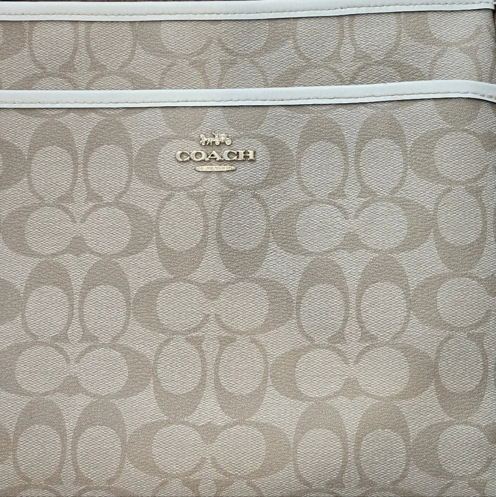 Coach F29210 Signature Leather Shoulder Bag Beige White Crossbody - Picture 4 of 10